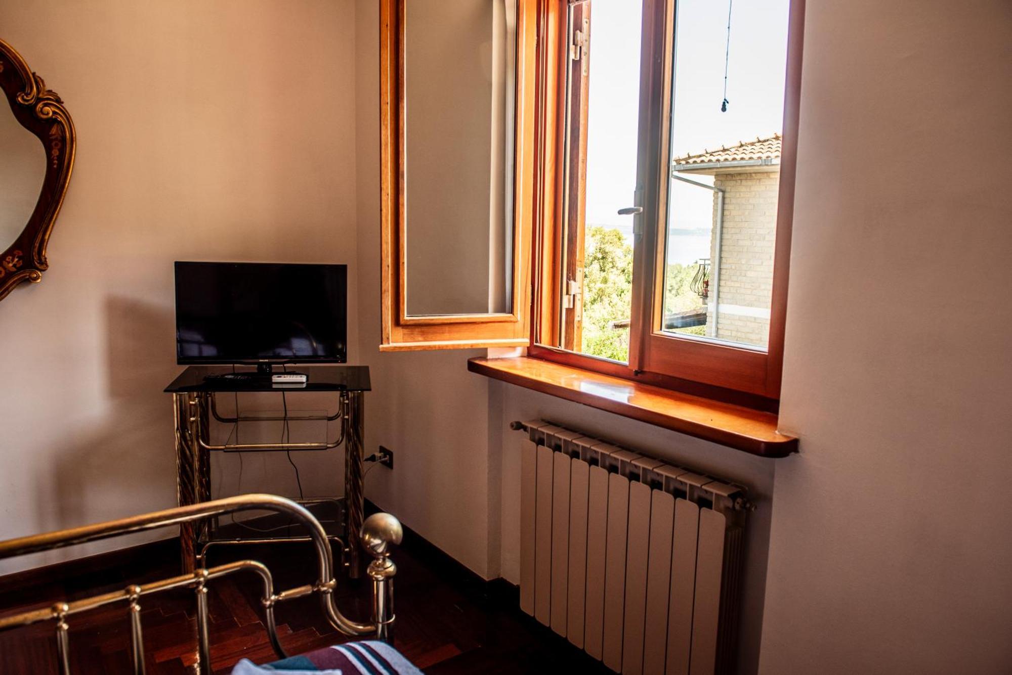 Casa La Rosa Villa Брачано Екстериор снимка